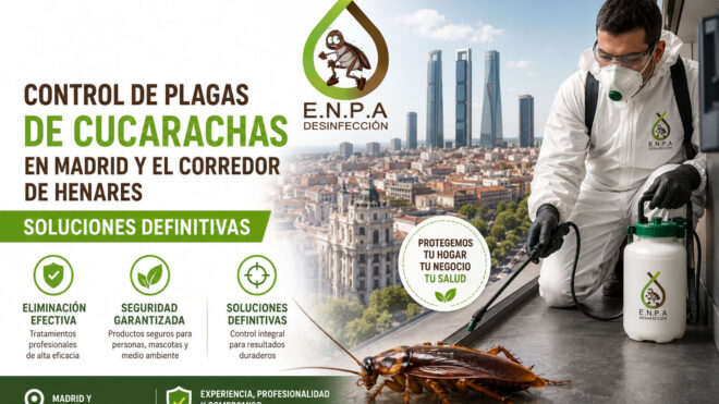 Tecnico de ENPA Desinfeccion aplicando gel insecticida de precision en una cocina de Madrid para eliminar una plaga de cucarachas.